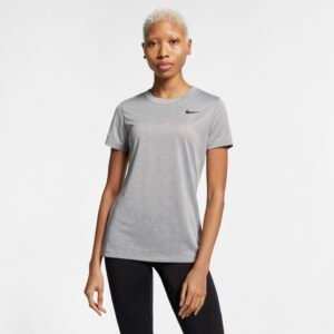 Camiseta Nike Dri-FIT Legend Feminina