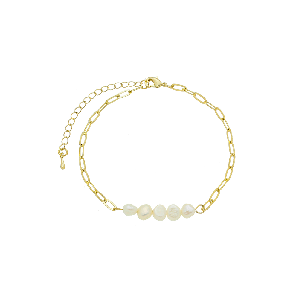Pulseira Em Corrente Dourada Com Pérolas.
