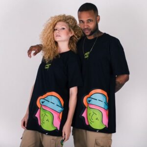 Camiseta uni over anjuss x prosa music Preto PP