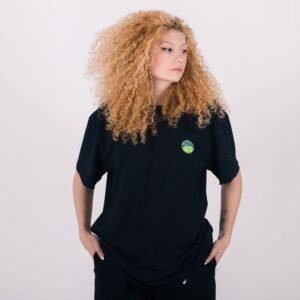 Camiseta uni over anjuss x prosa stamp Preto PP