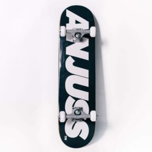 Skate montado anjuss bold preto Padrão UN
