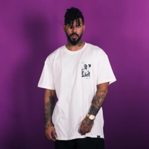 Camiseta uni over anj culture Off white PP