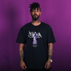 Camiseta uni over anj mo money Preto PP