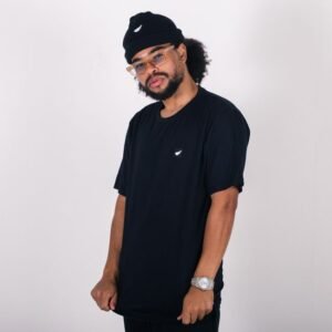 Camiseta winged Anjuss Preto PP